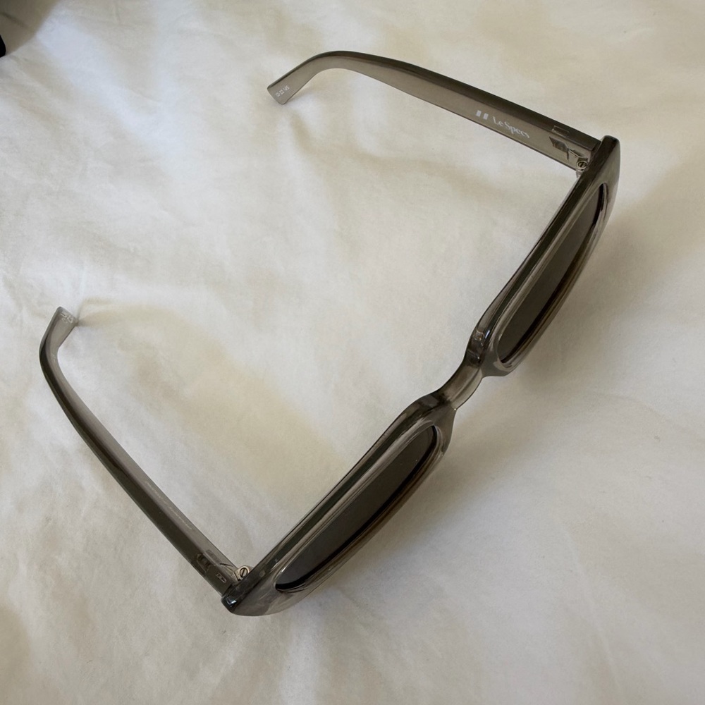 Le Specs Gray Sunglasses